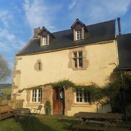 Frairie Du Divit Bed & Breakfast Pontivy Eksteriør bilde