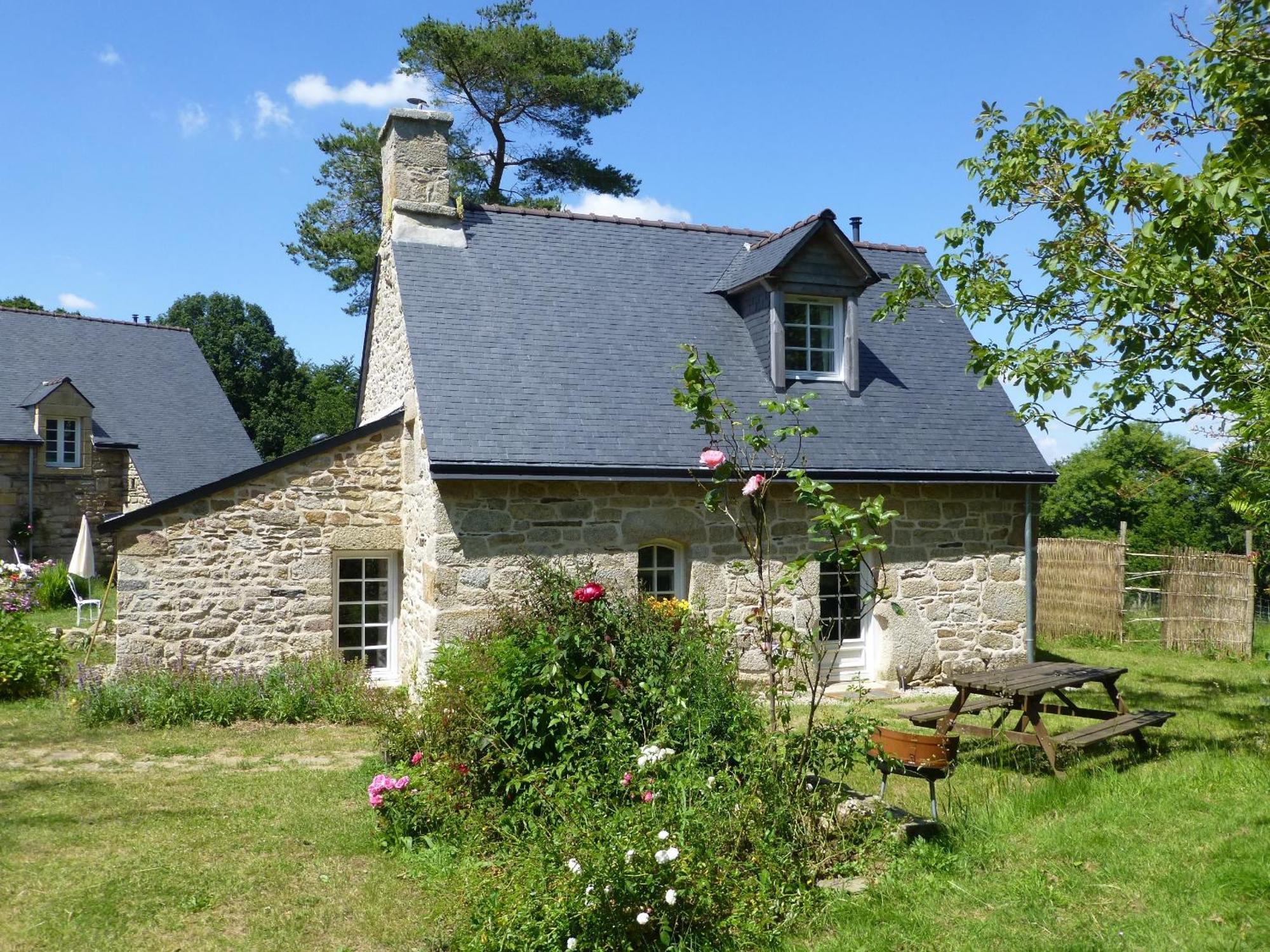 Frairie Du Divit Bed & Breakfast Pontivy Eksteriør bilde