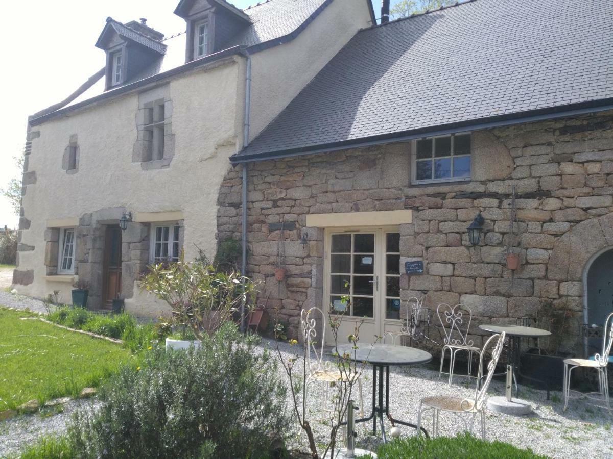 Frairie Du Divit Bed & Breakfast Pontivy Eksteriør bilde